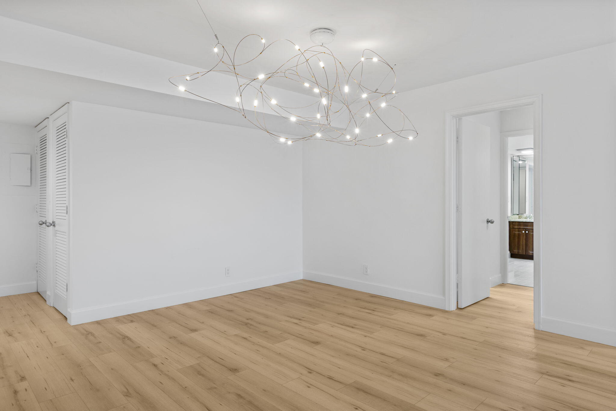 HALCYON OF PALM BEACH - Residential