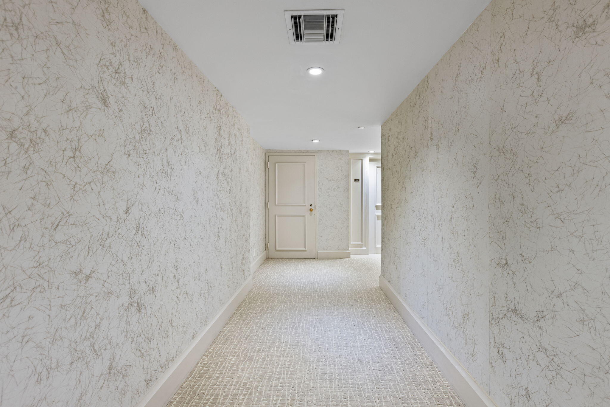 HALCYON OF PALM BEACH - Residential