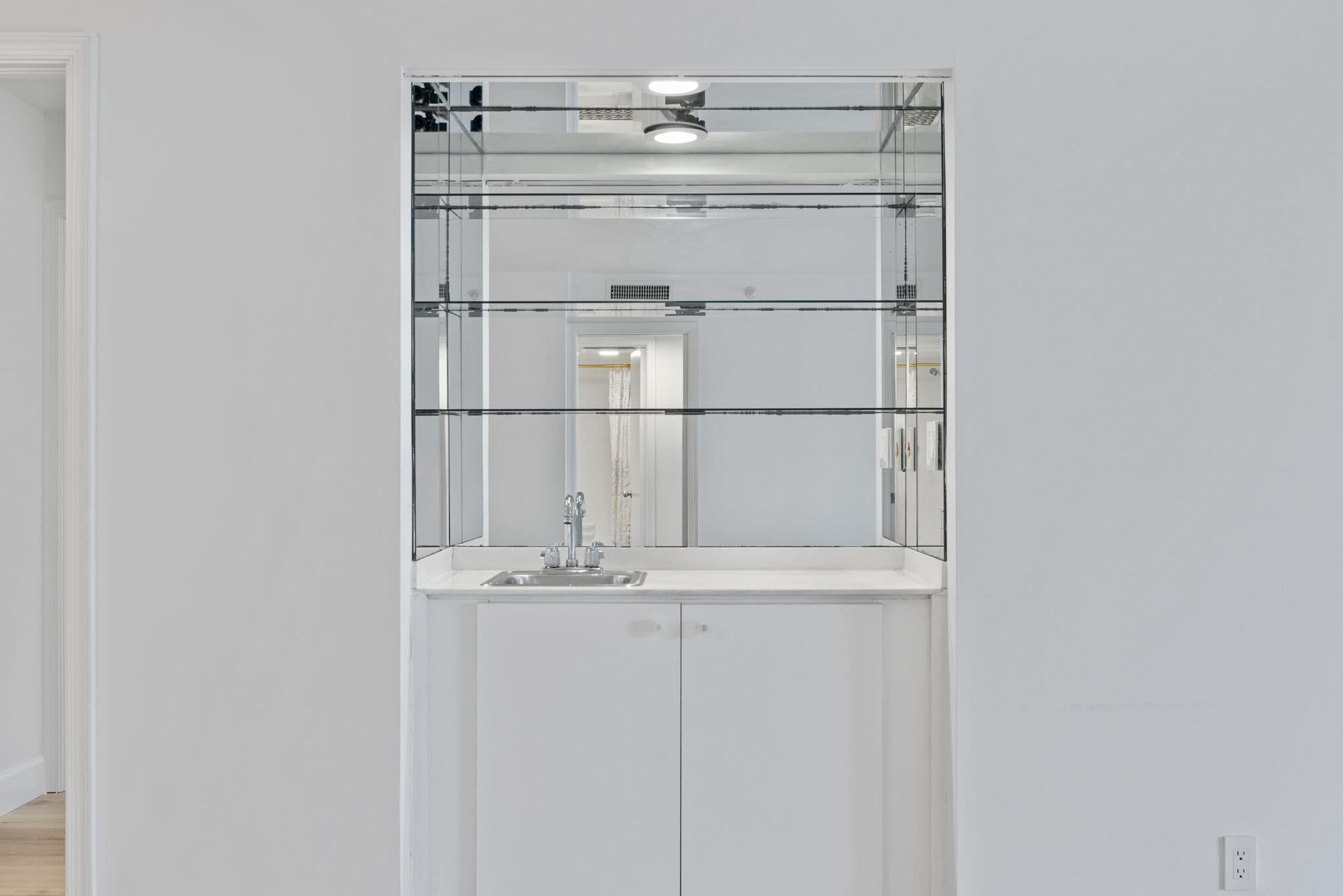 HALCYON OF PALM BEACH - Residential