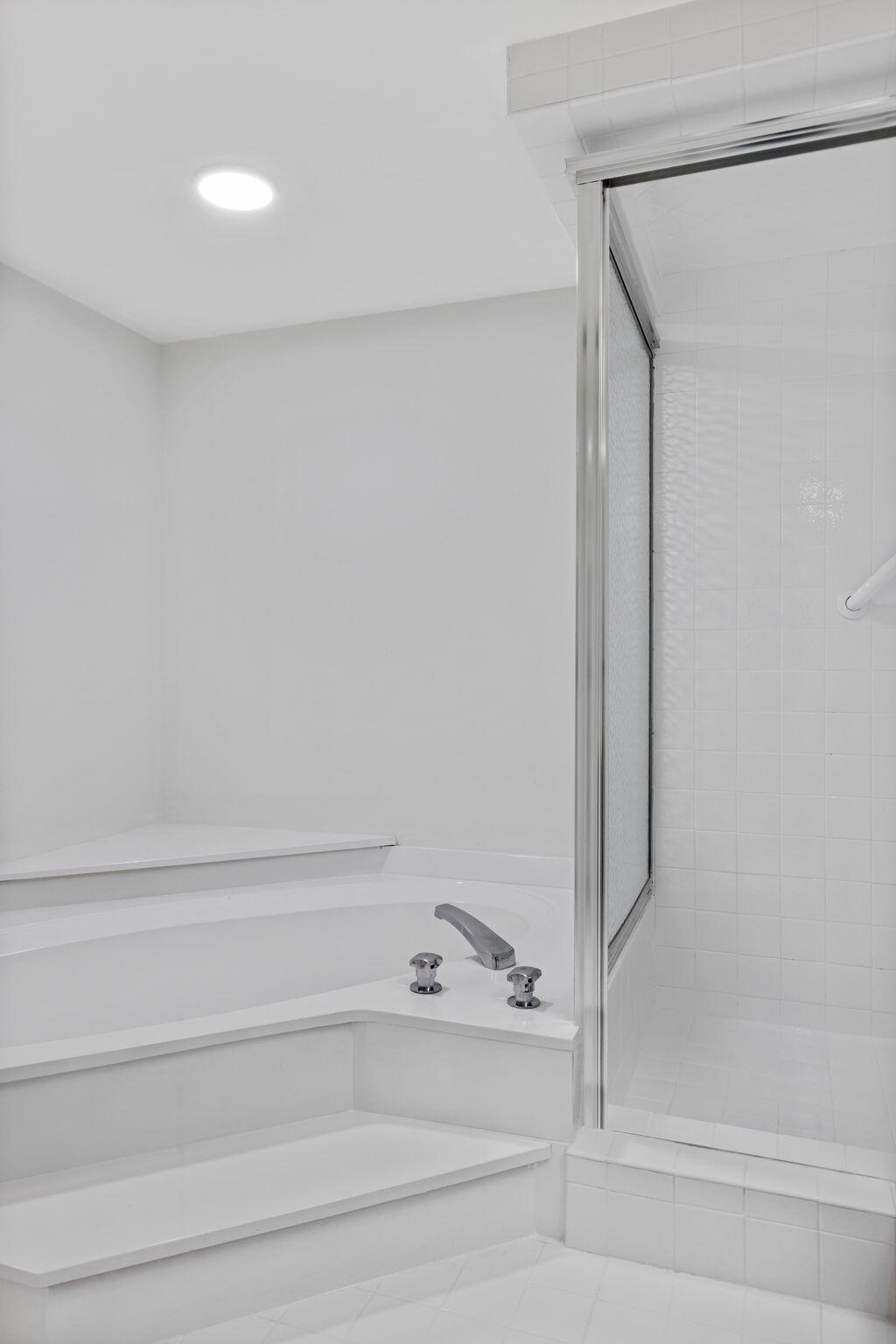 HALCYON OF PALM BEACH - Residential