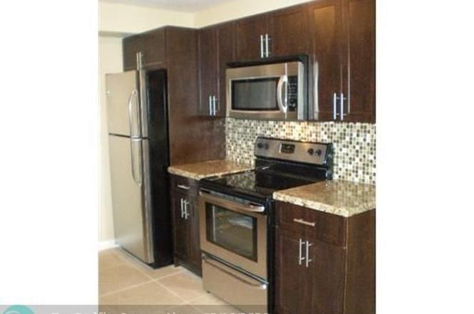 Sunrise Golf Village Sec - Residential Lease