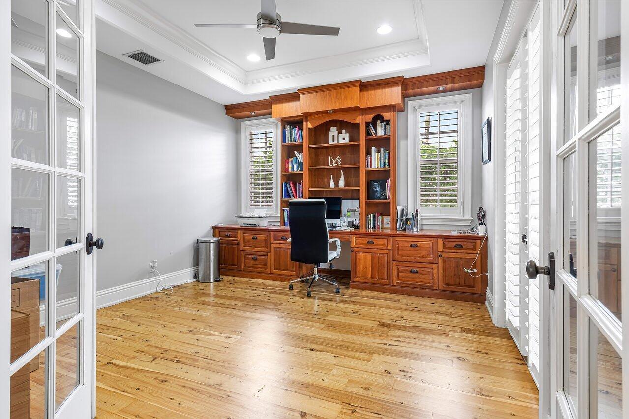 PINE VIEW ESTATES - Residential