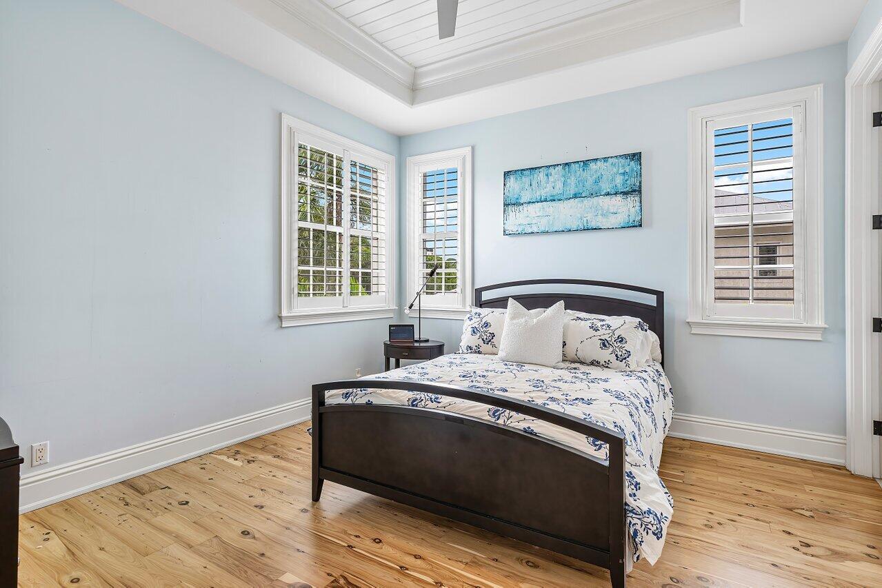 PINE VIEW ESTATES - Residential