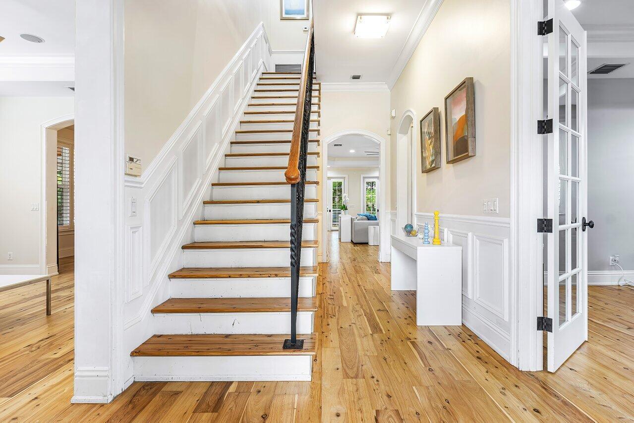 PINE VIEW ESTATES - Residential