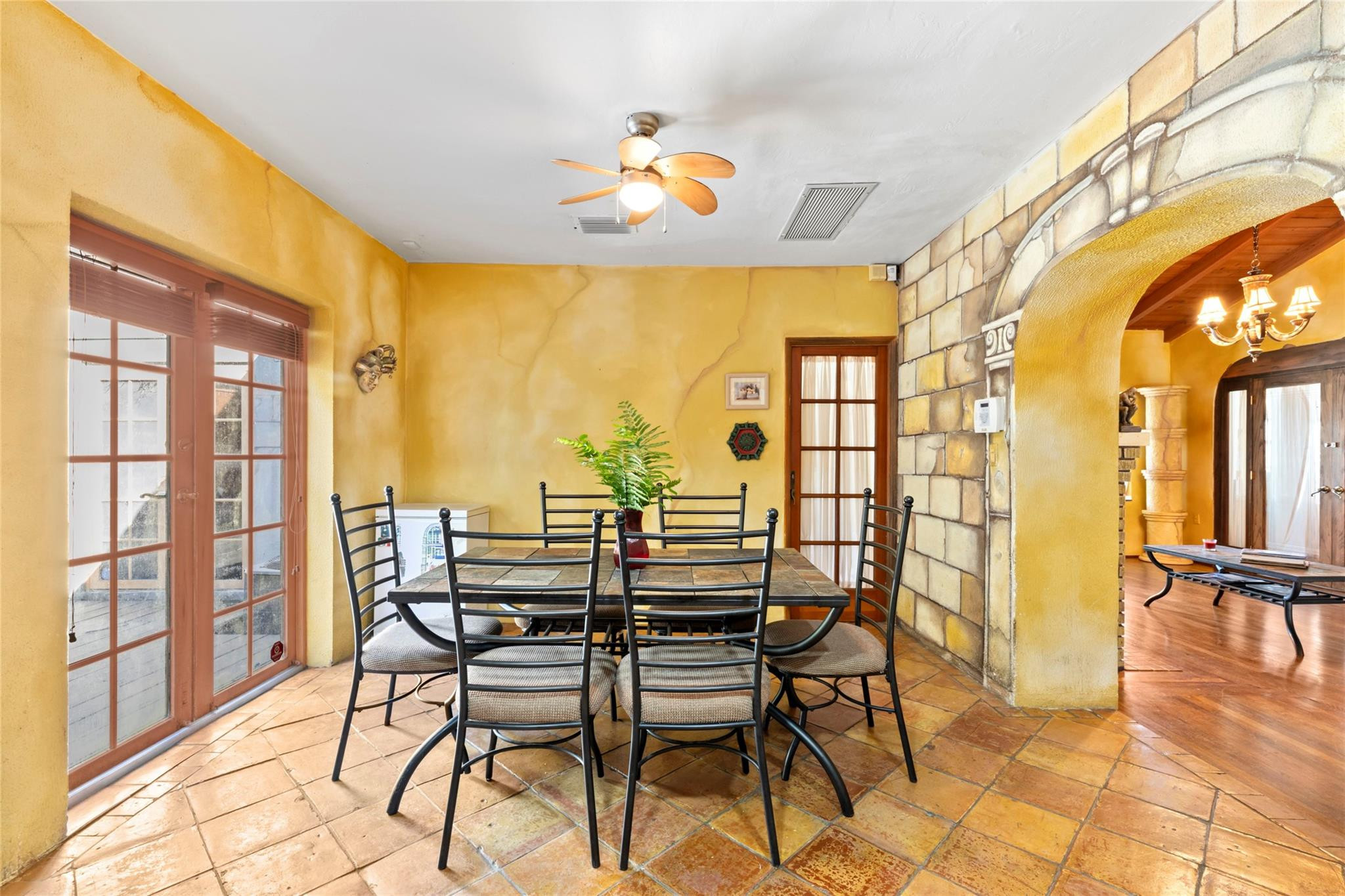 Miami Shores Sec 06 - Residential