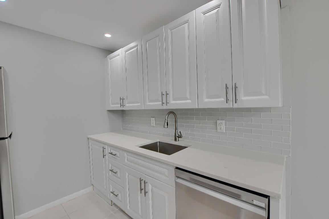 EXETER CENTURY VILLAGE - Residential Lease