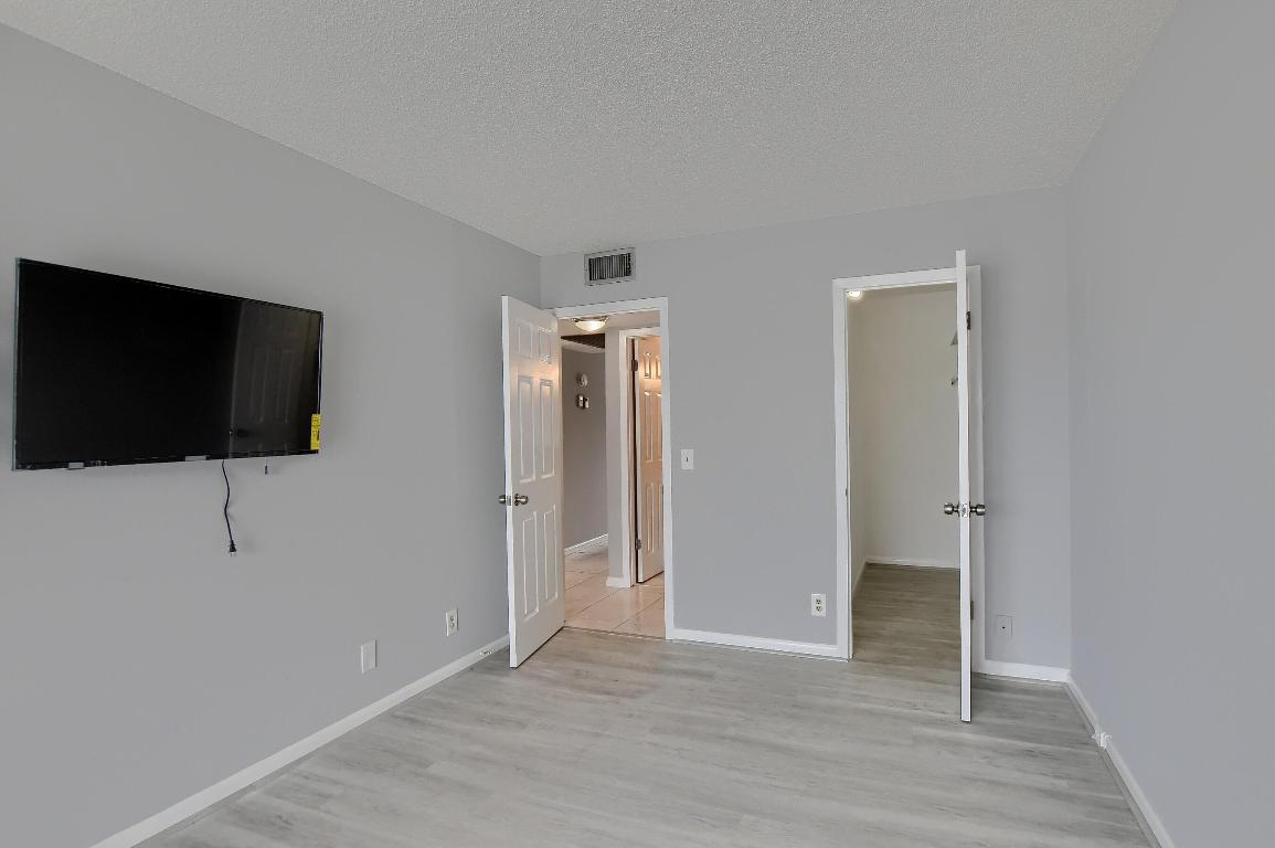 EXETER CENTURY VILLAGE - Residential Lease