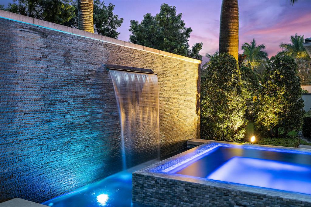 OLD PALM 3 - Residential