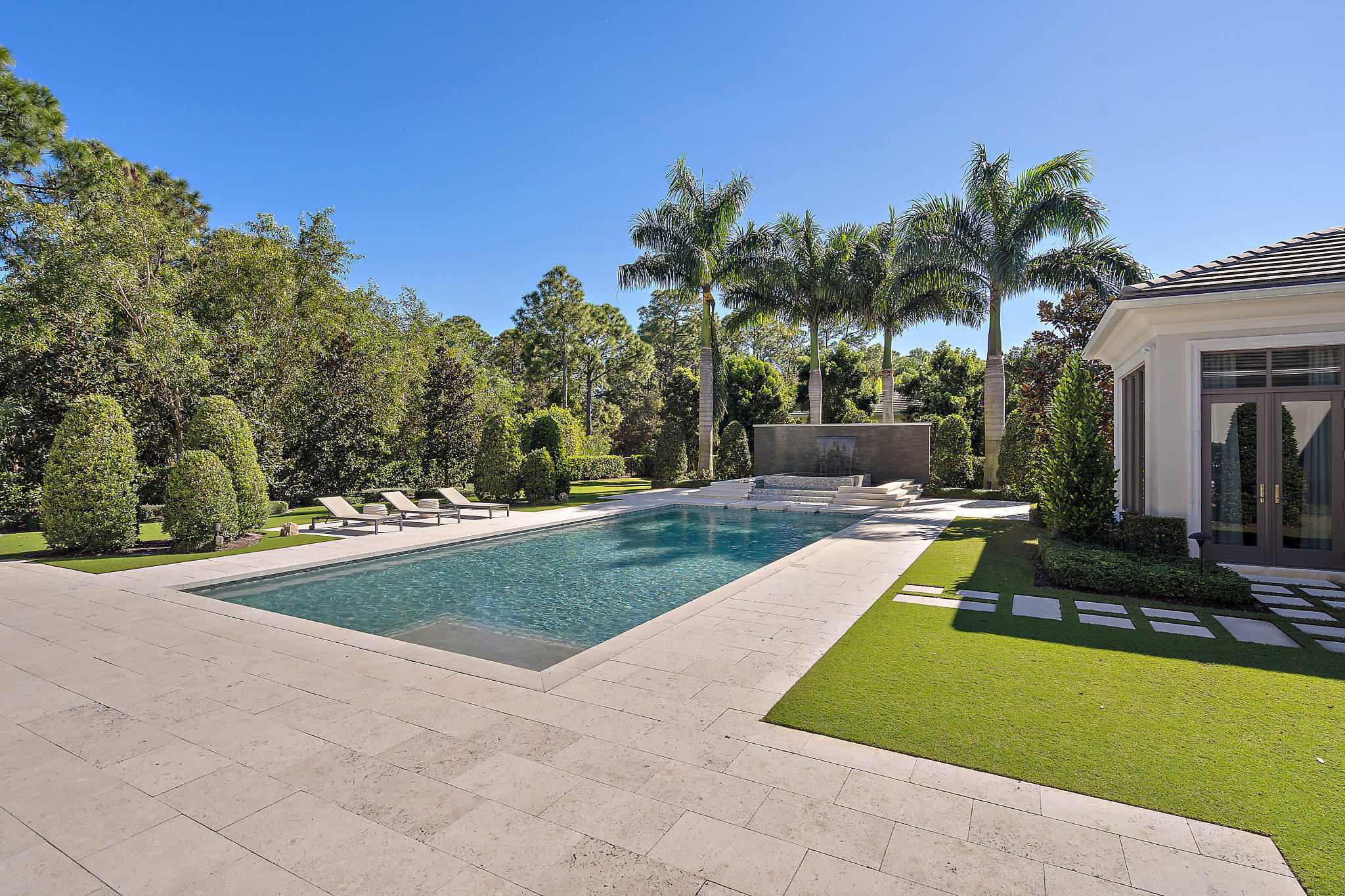 OLD PALM 3 - Residential