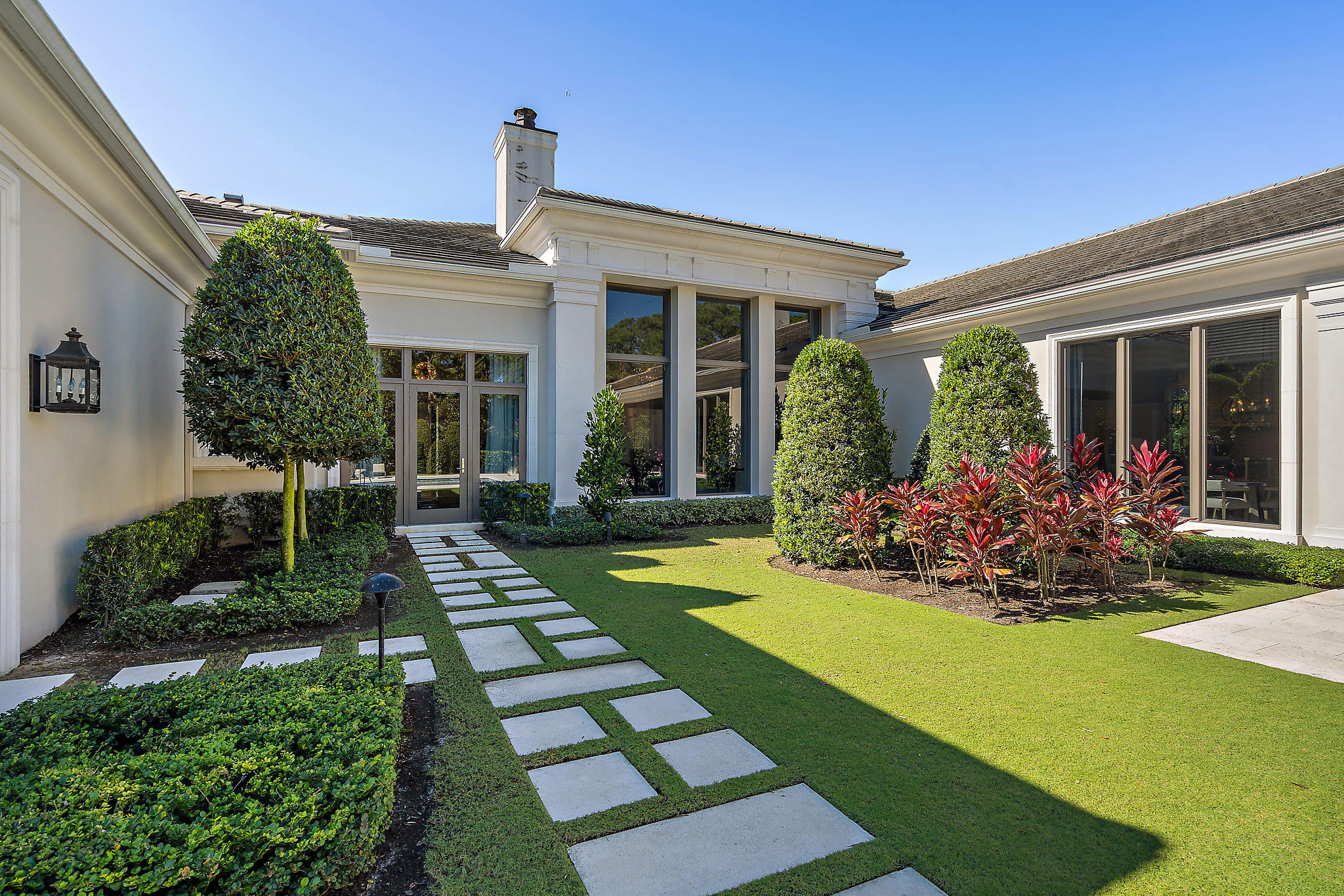 OLD PALM 3 - Residential