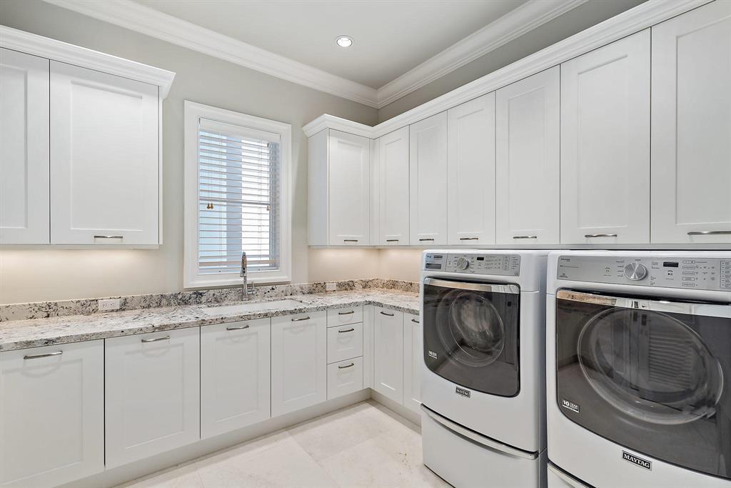 OLD PALM 3 - Residential