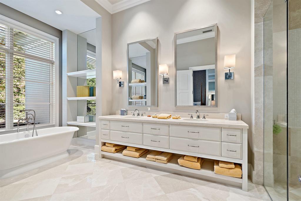 OLD PALM 3 - Residential