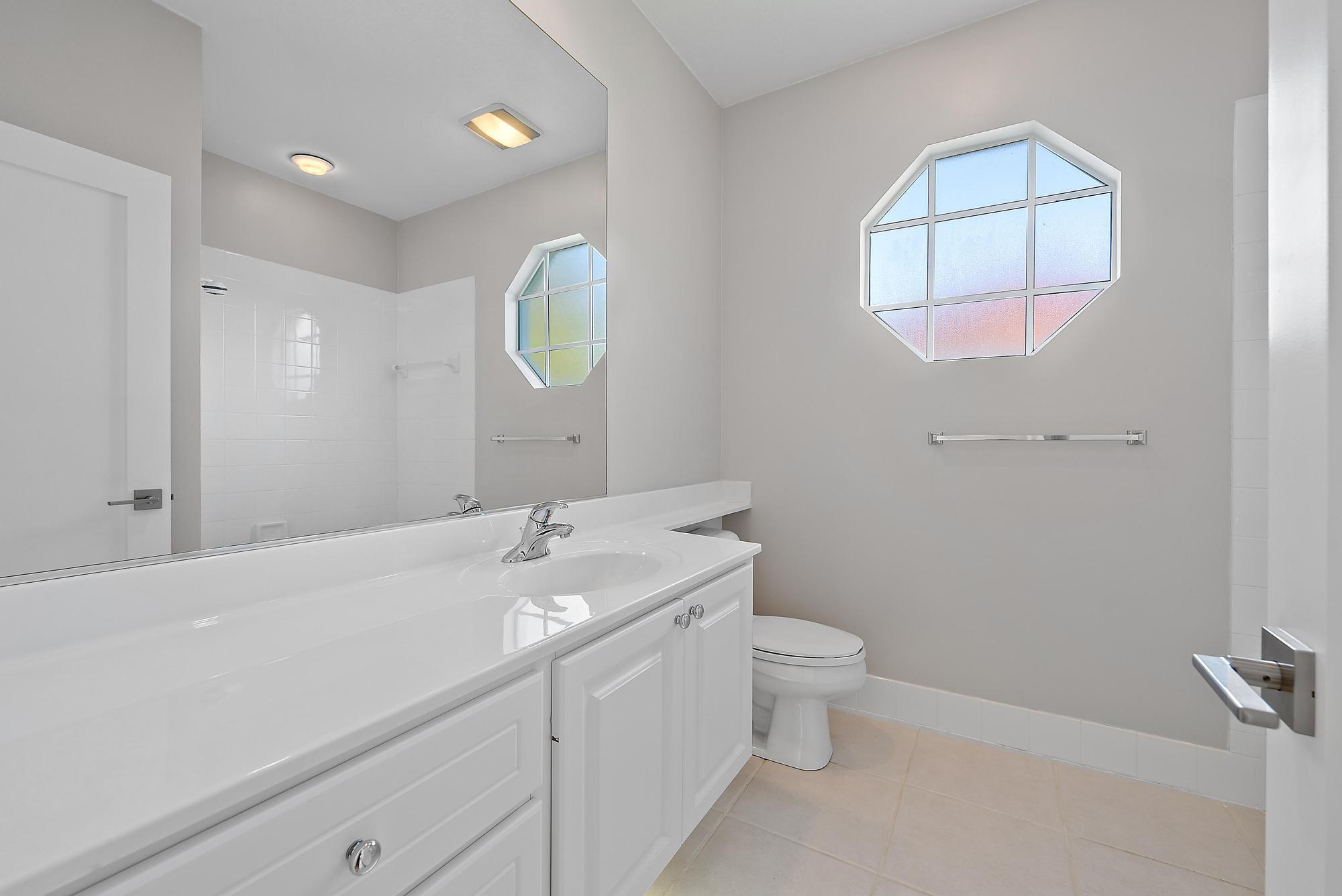 CAMBRIDGE AT ABACOA - Residential