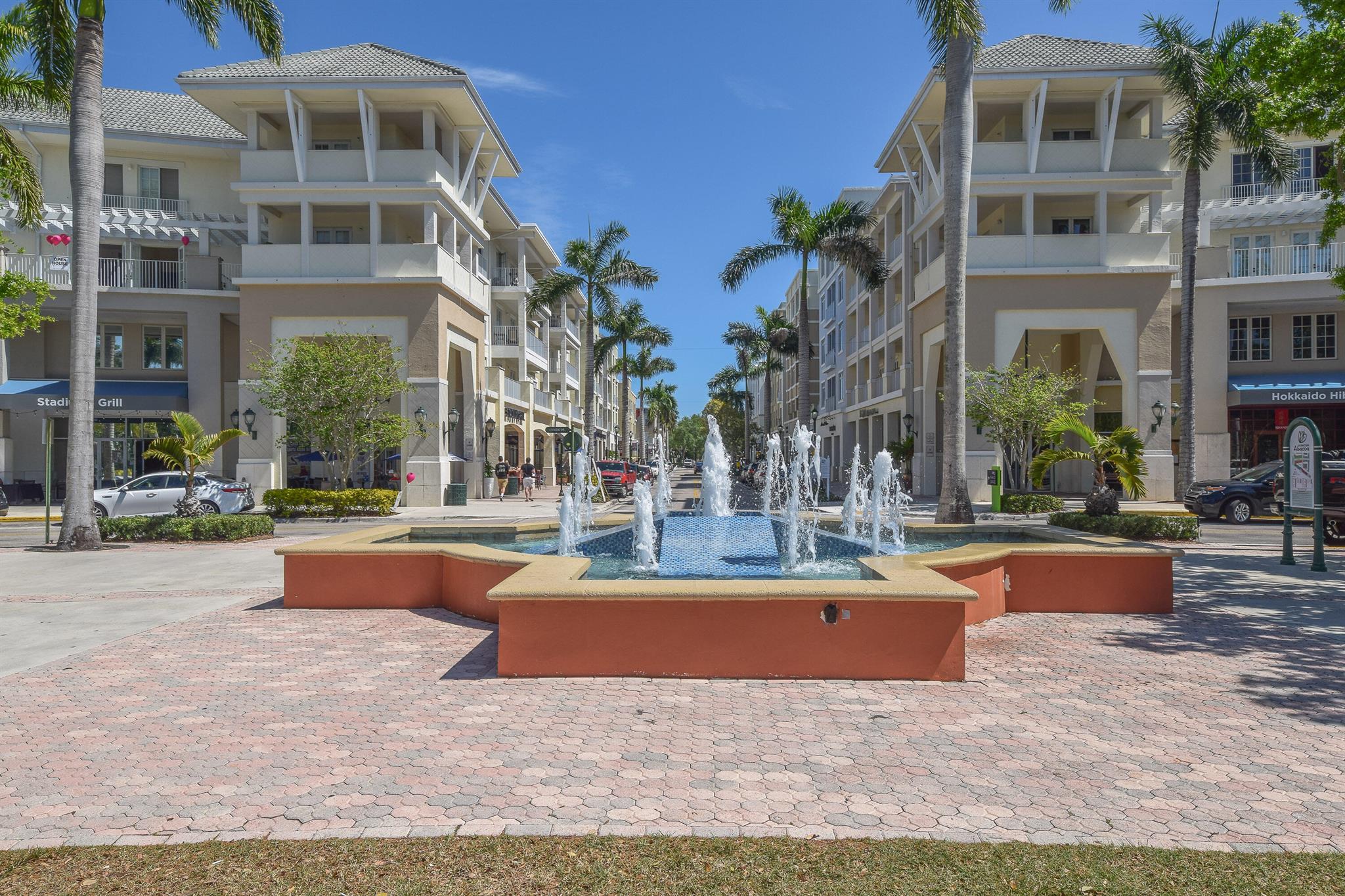 CAMBRIDGE AT ABACOA - Residential