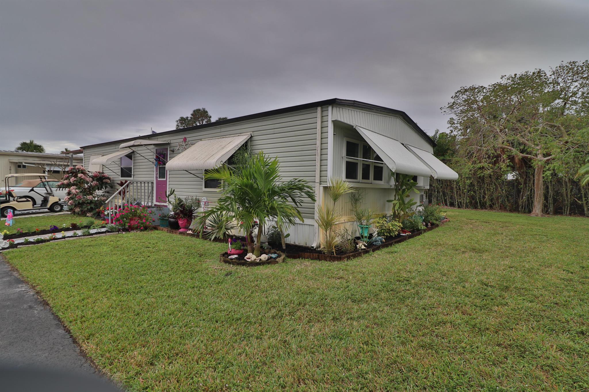 1011 Andros Bay