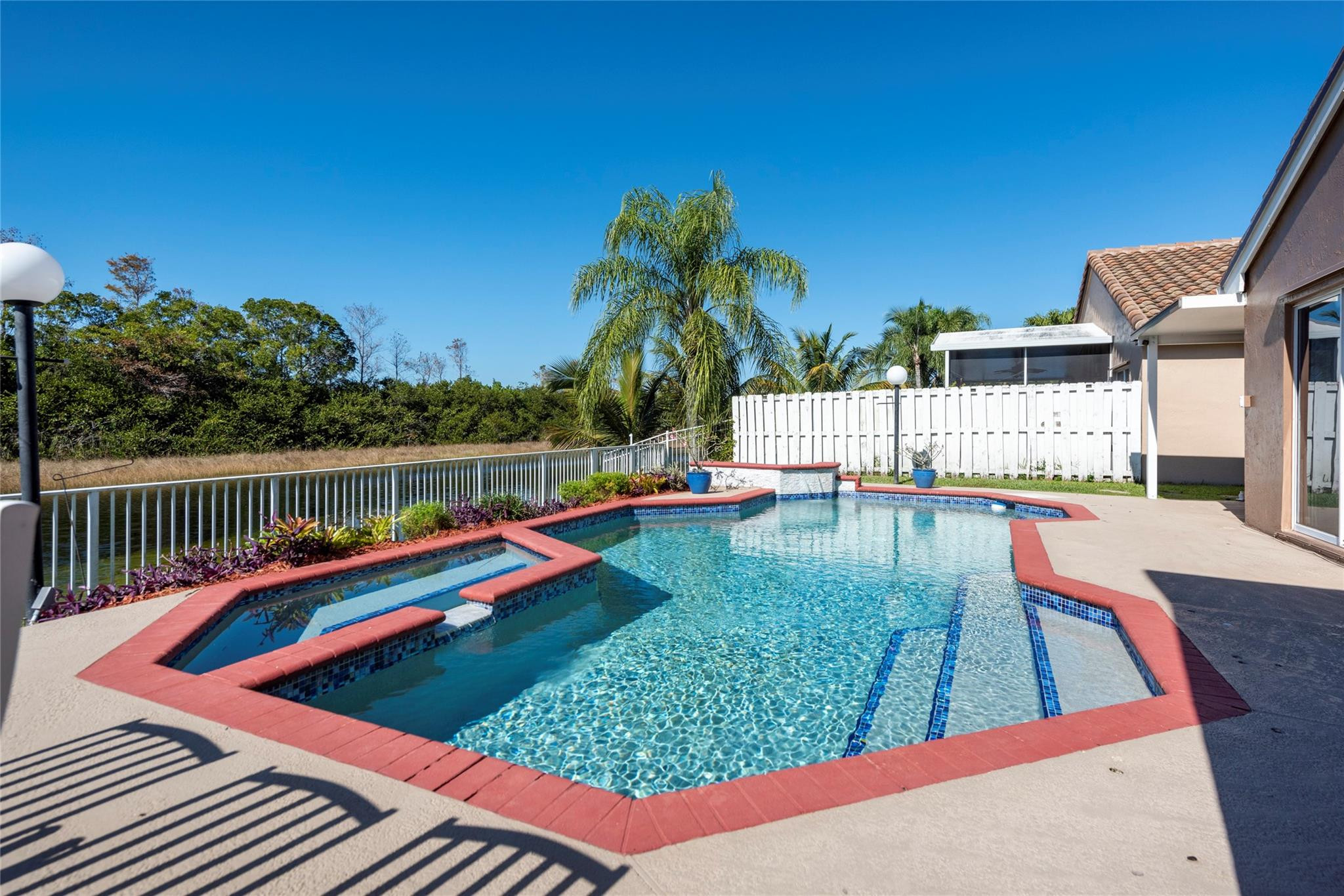 160 NW 166th Avenue