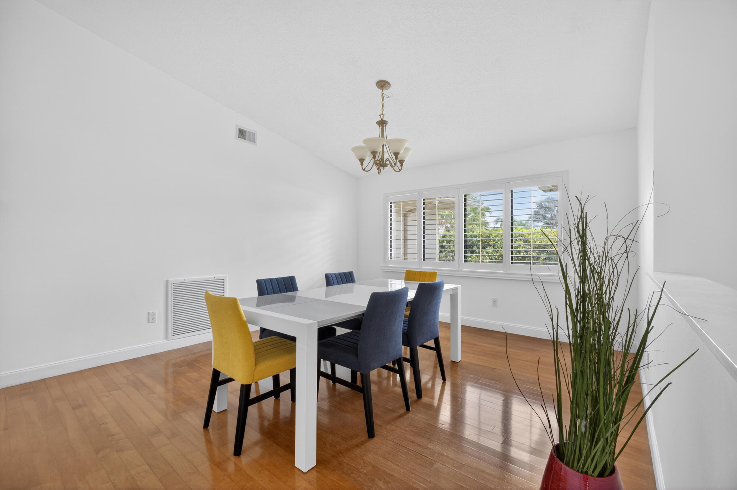 1773 Wiltshire Village Drive