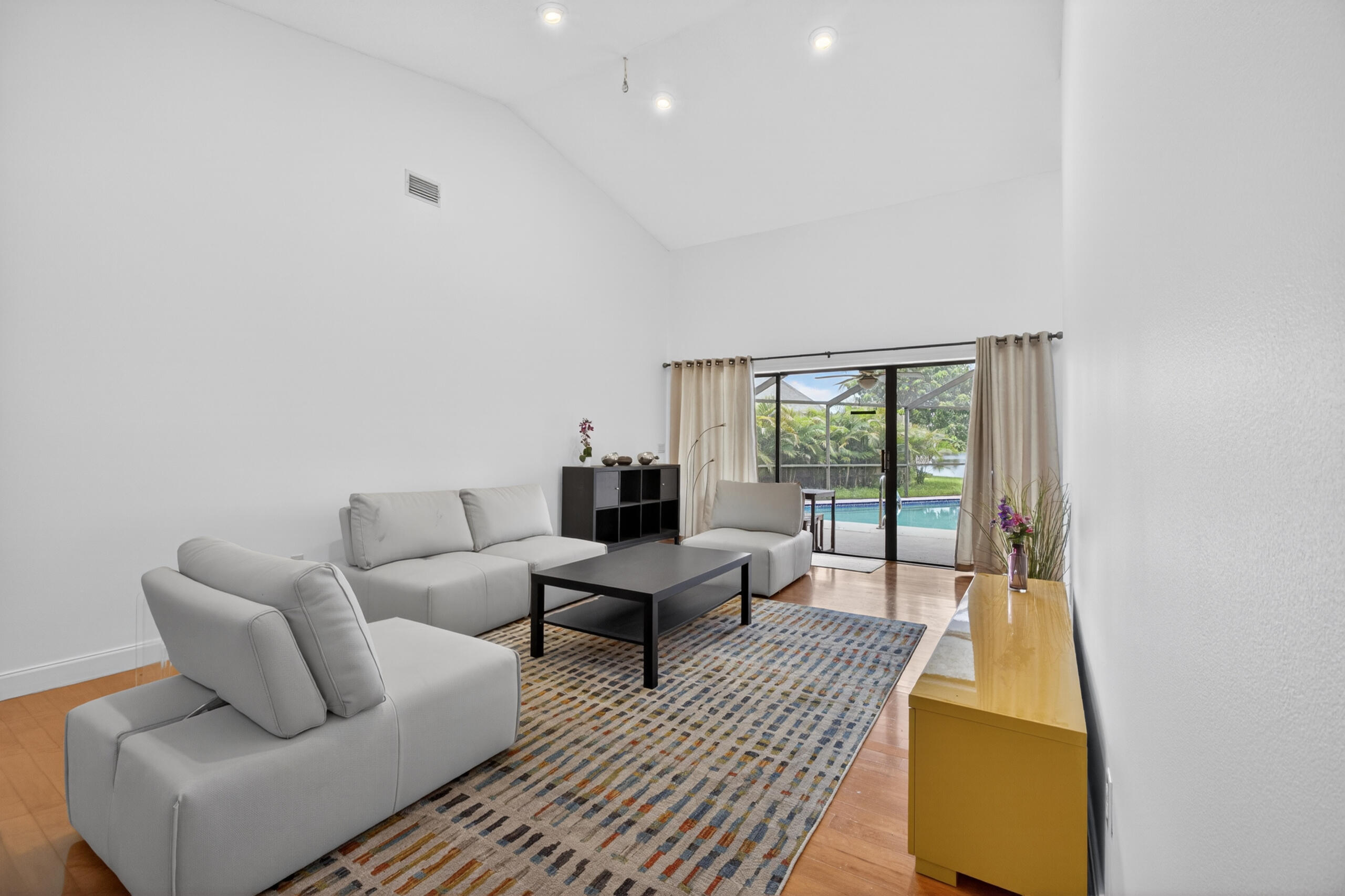 1773 Wiltshire Village Drive