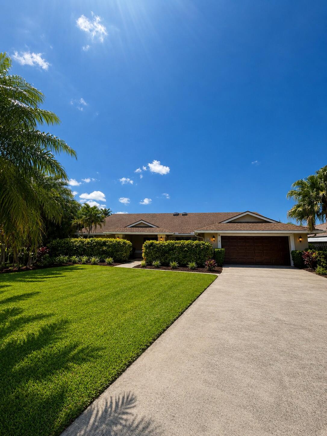 GREENVIEW SHORES 2 OF WELLINGTON - Residential Lease