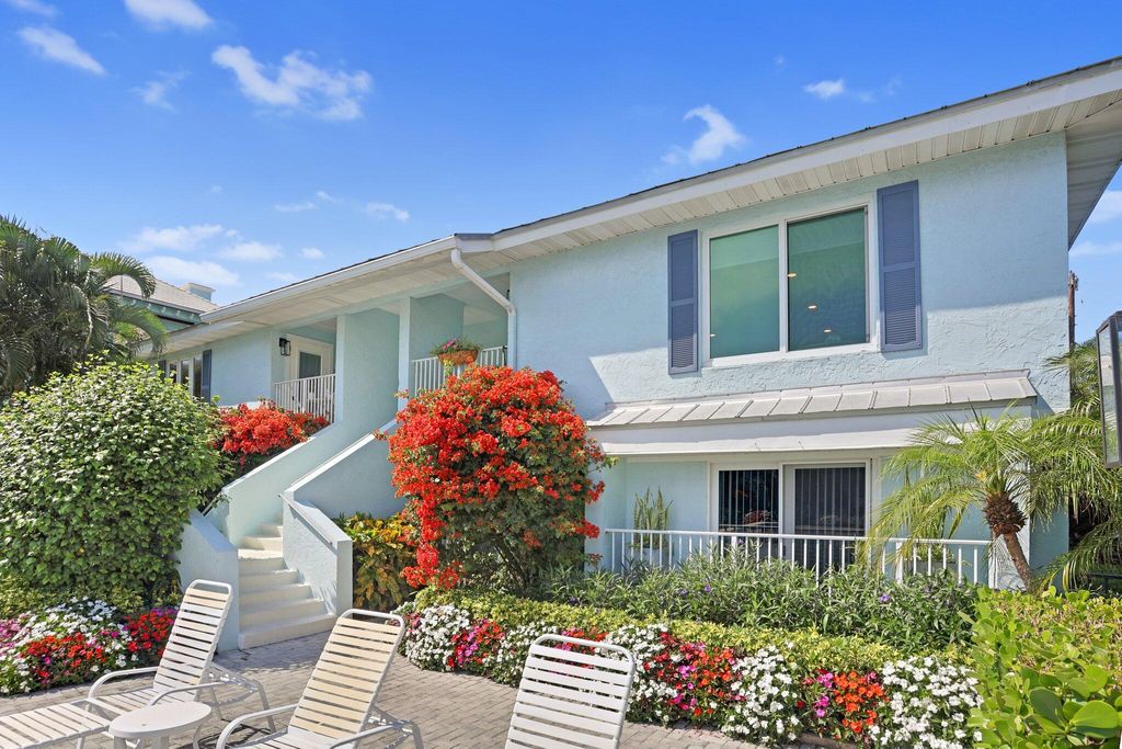 Photo of 1000 Ocean Terrace #C, Delray Beach, FL 33483 (MLS # R11078037)