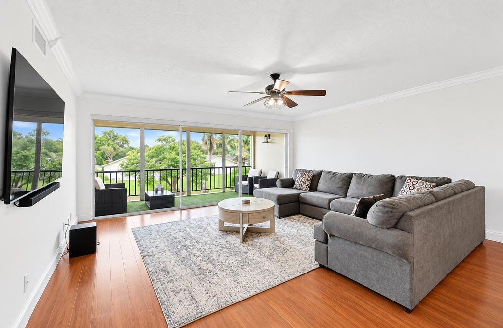 Photo of 3630 Citrus Trace #4, Davie, FL 33328 (MLS # B26094452)