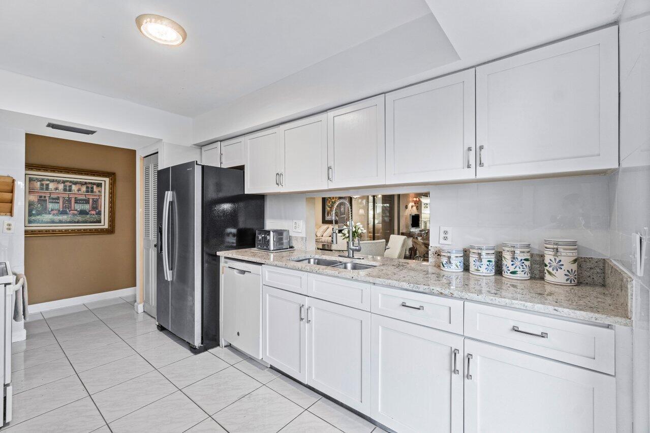 FOREST GROVE PATIO HOMES - Residential Lease