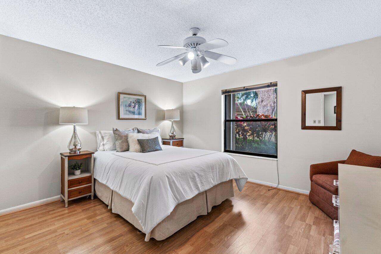 FOREST GROVE PATIO HOMES - Residential Lease