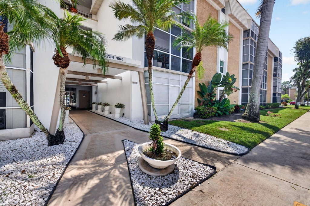 Photo of 3040 NE 16th Avenue #110, Oakland Park, FL 33334 (MLS # B26074867)