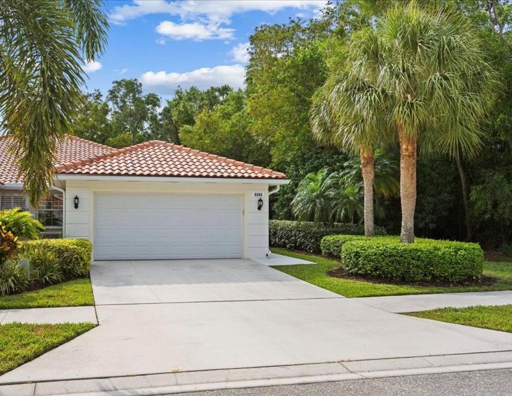 Photo of 8365 SE Double Tree Drive, Hobe Sound, FL 33455 (MLS # R11085275)