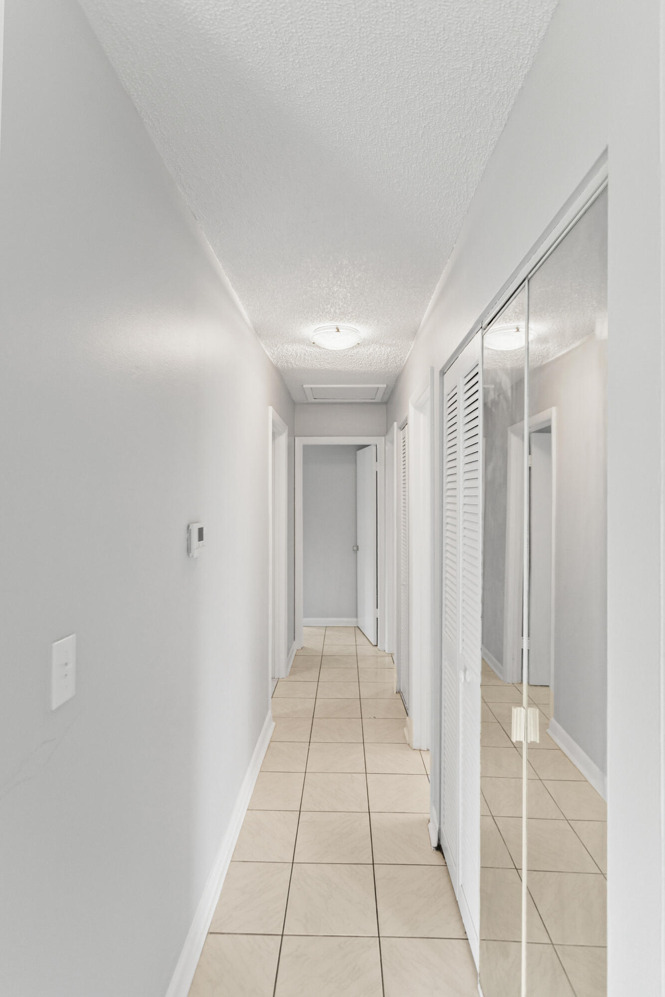 SPRINGTREE ESTATES SEC 1 CONDO - Residential
