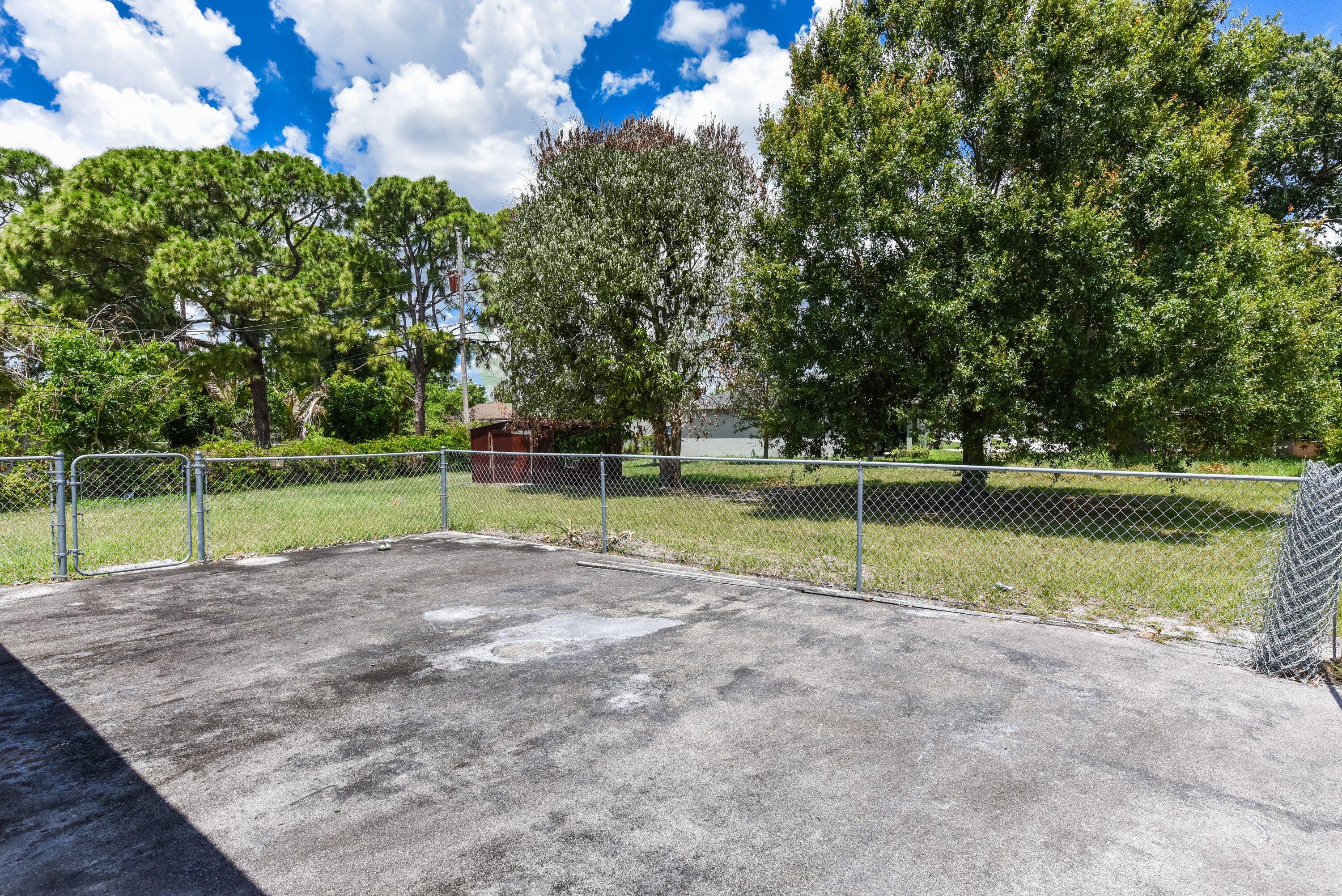 PORT ST LUCIE SECTION 12 - Residential