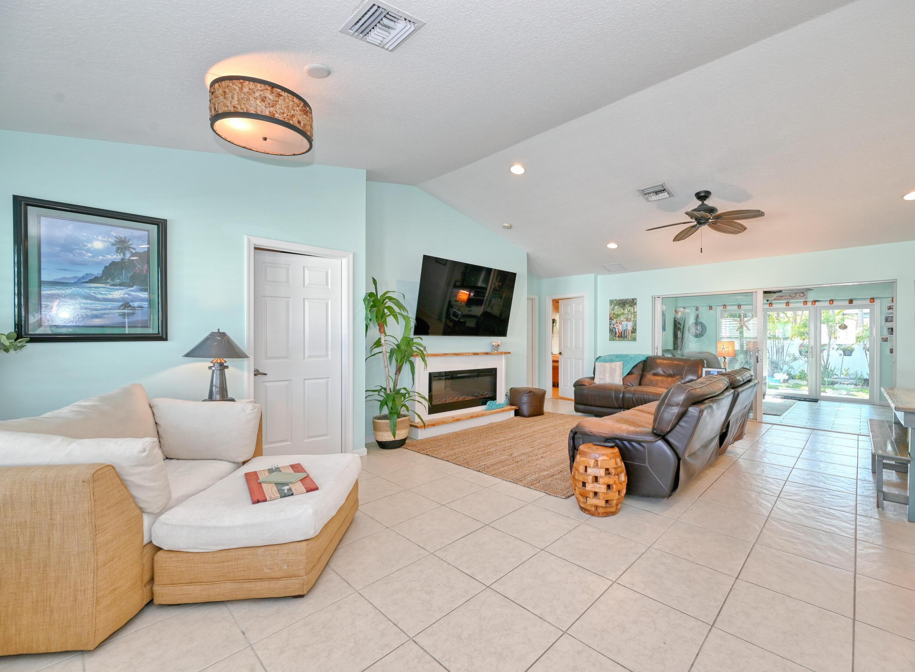 Sims Cay - Residential