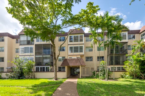 Tiny photo for 7300 NW 17TH Street #105, Plantation, FL 33313 (MLS # B26078179)