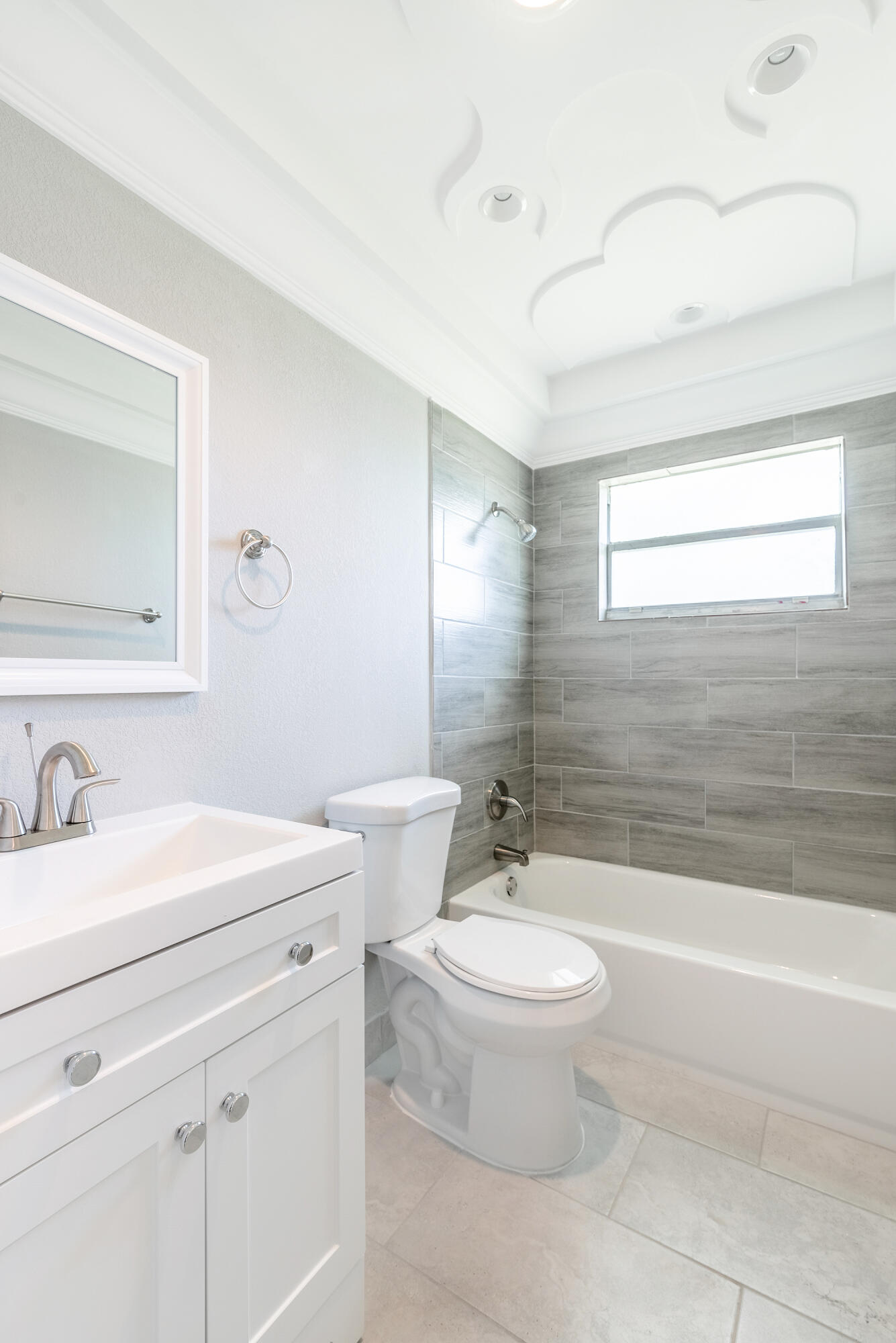 KINGS POINT WATERFORD CONDOS - Residential