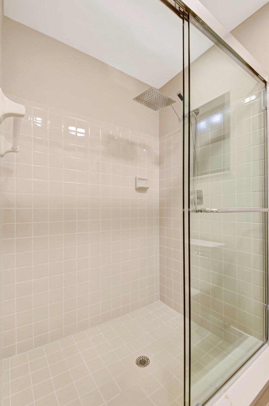 RAINBERRY BAY SEC 7 - Residential