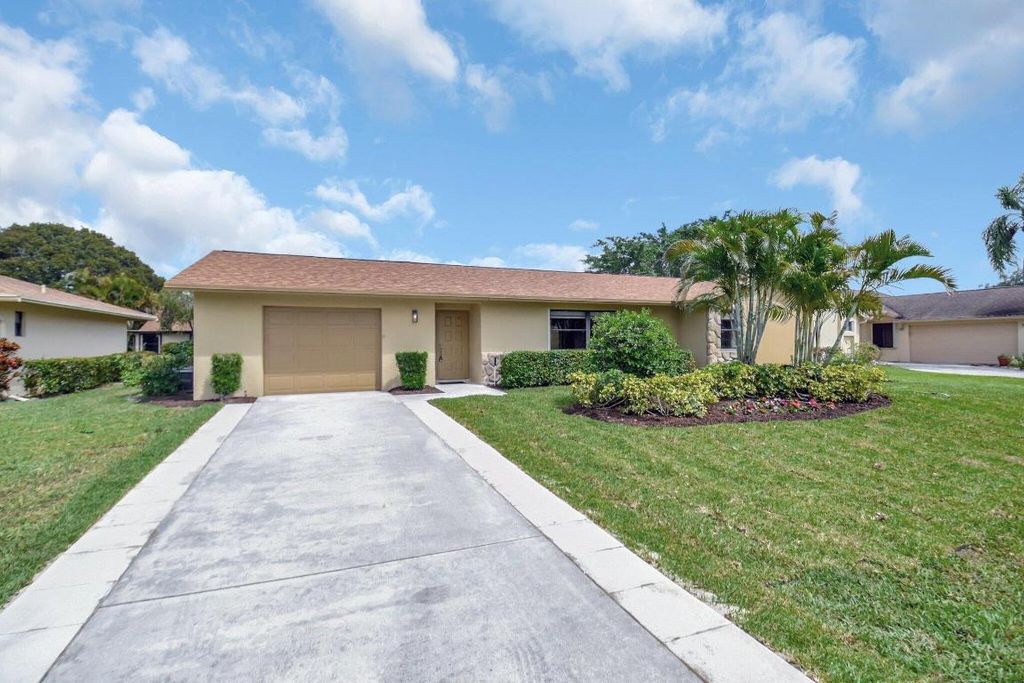 Photo of 1365 NW 29th Avenue, Delray Beach, FL 33445 (MLS # R11151096)