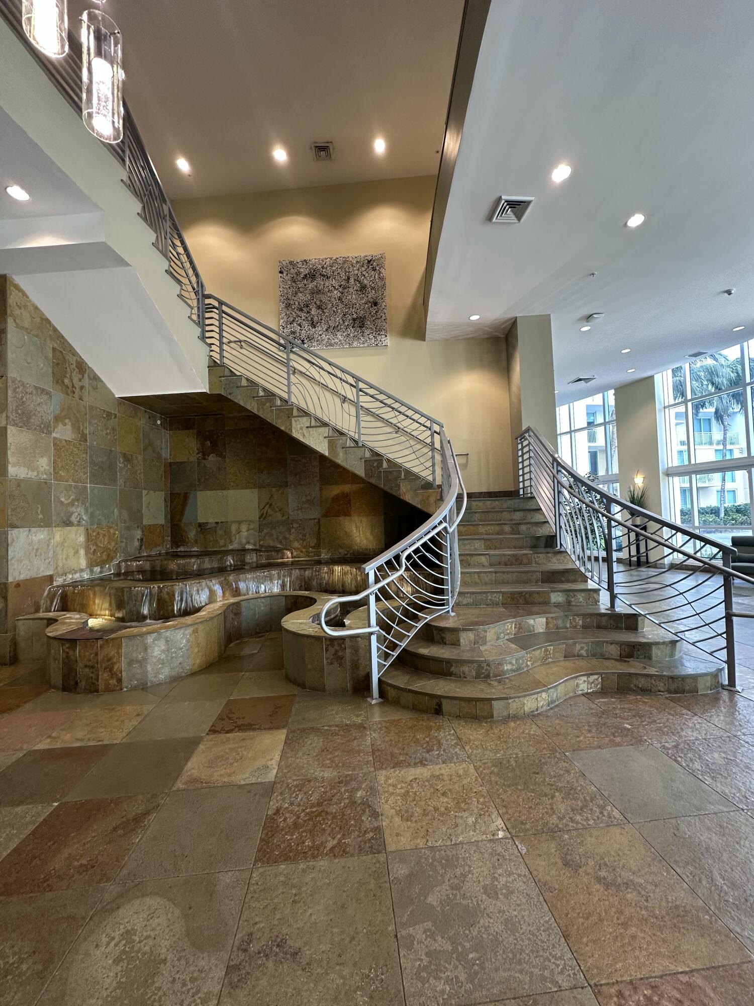 DUO CONDOMINIUM WEST - Residential Lease