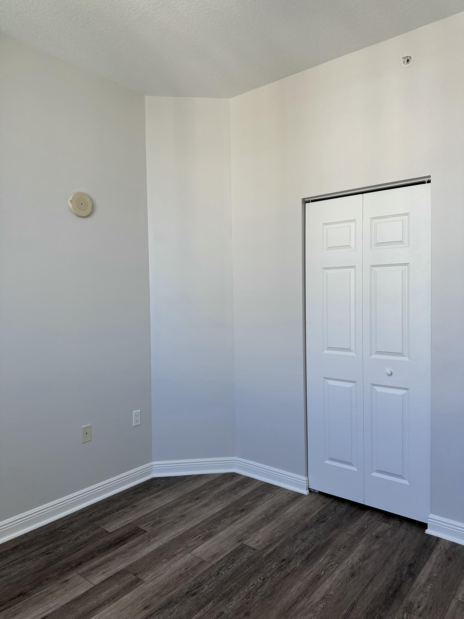 DUO CONDOMINIUM WEST - Residential Lease