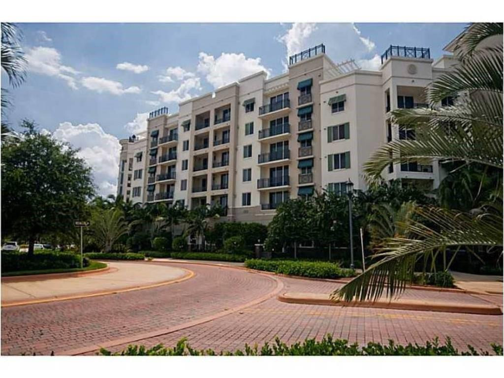 VERANDA CONDO - Residential