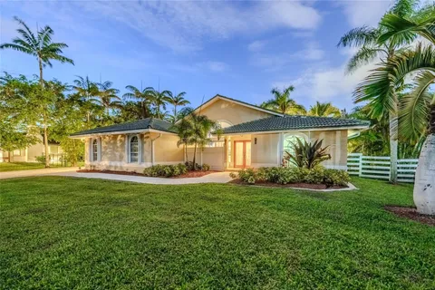 14551 SW 17th Ct, Davie, FL MLS: F10500446