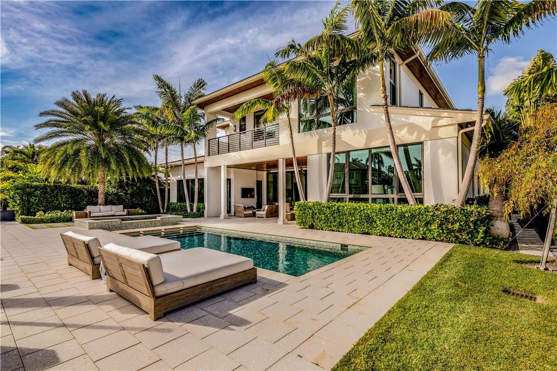 Riviera 6-17 B - Residential