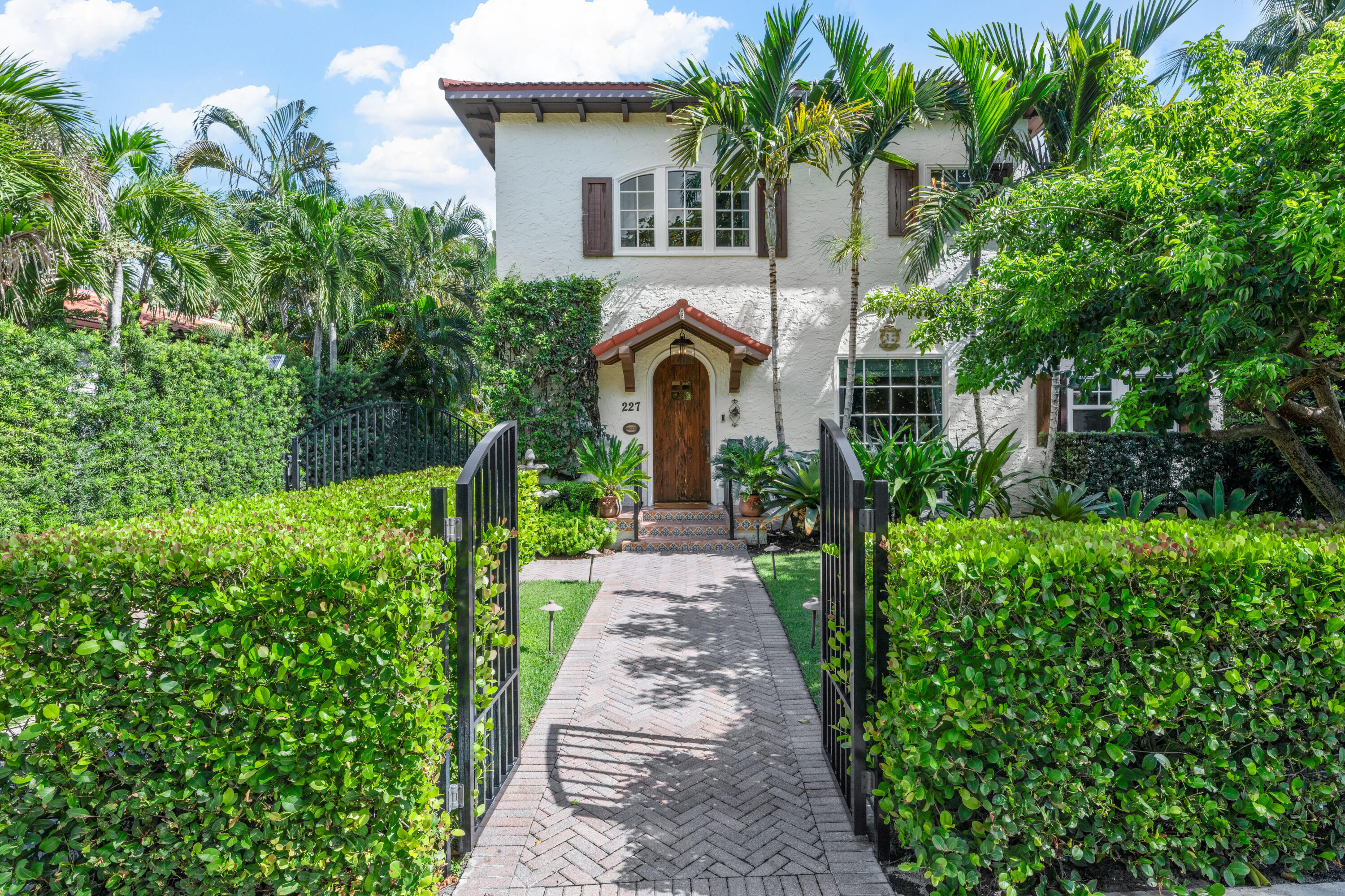 227 Marlborough Road
