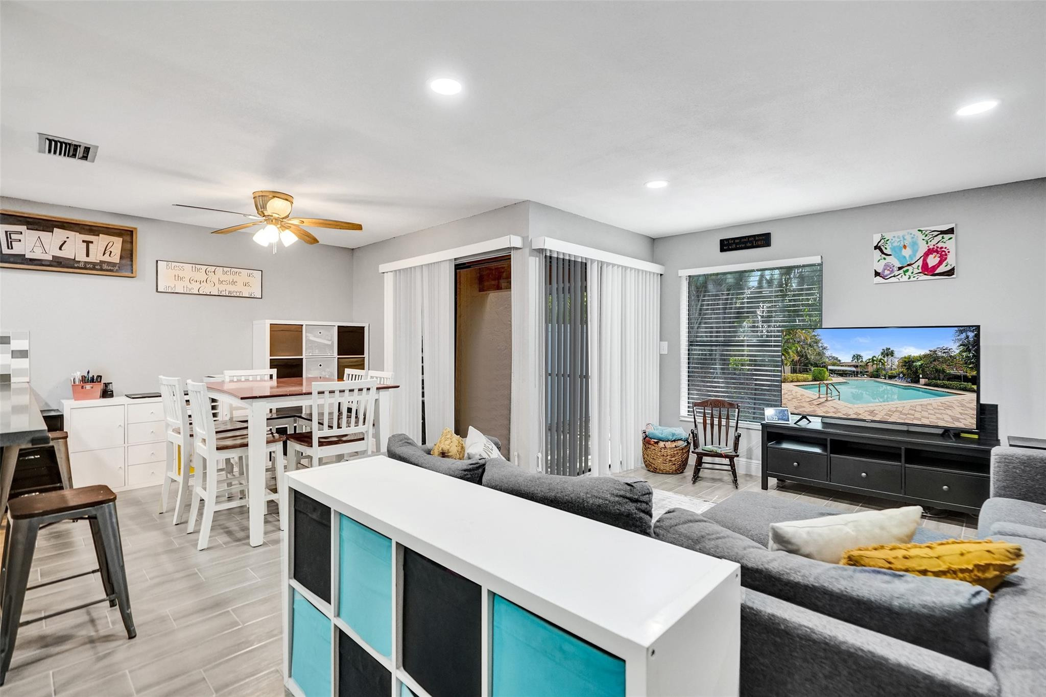 Golden Raintree 2 - Residential