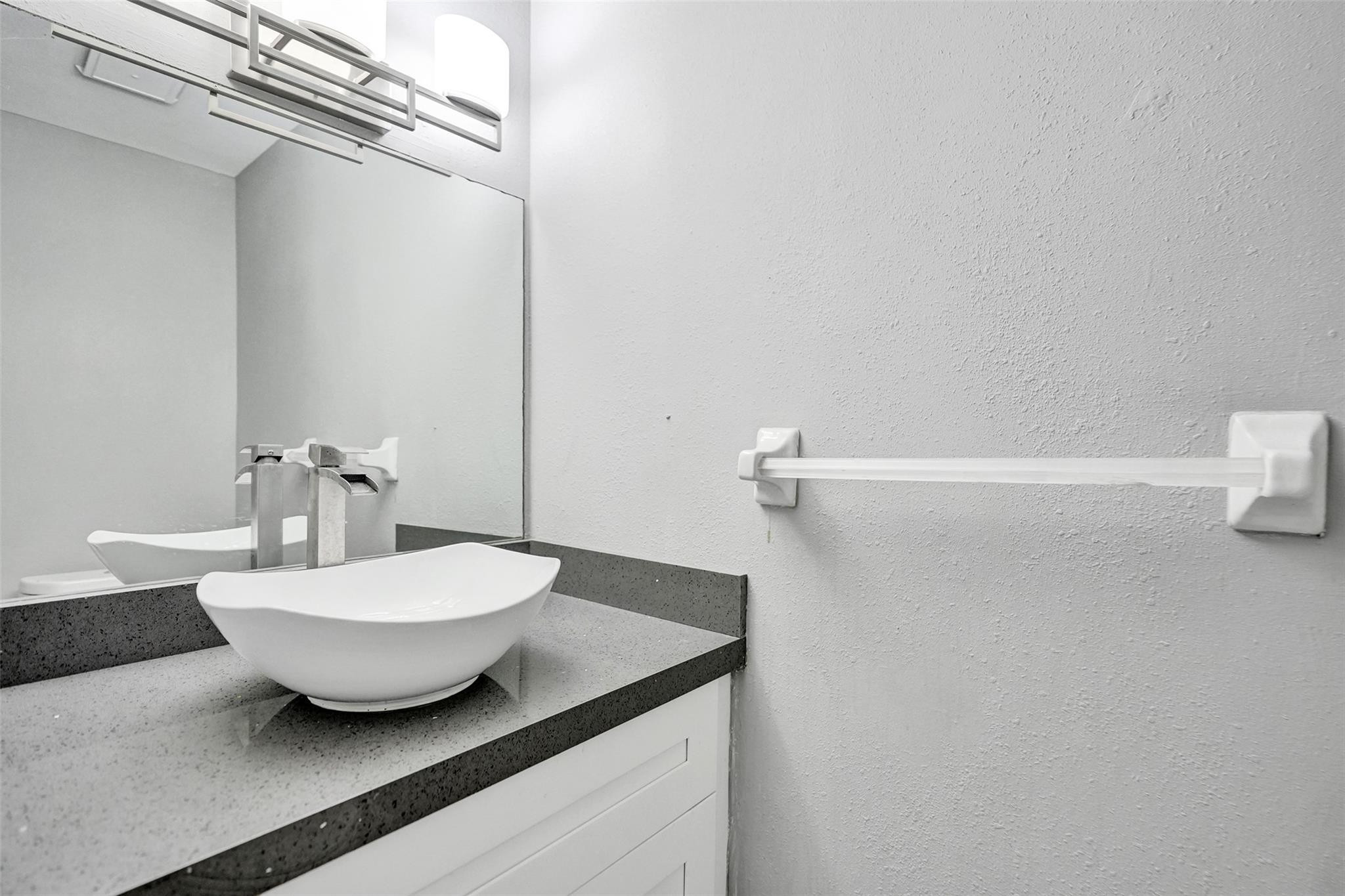 Golden Raintree 2 - Residential