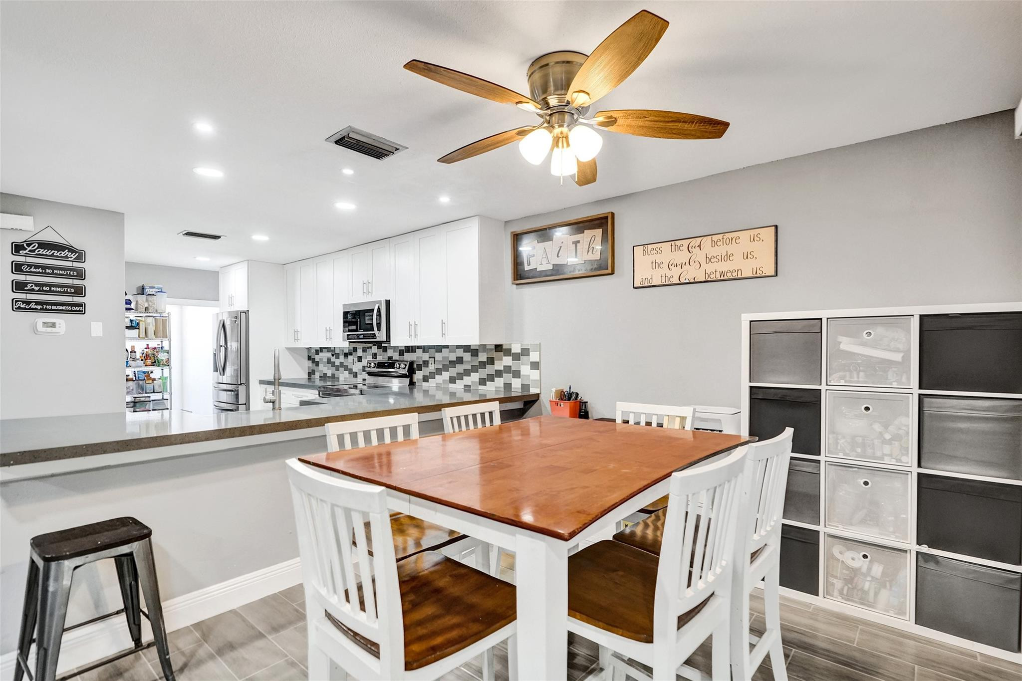 Golden Raintree 2 - Residential