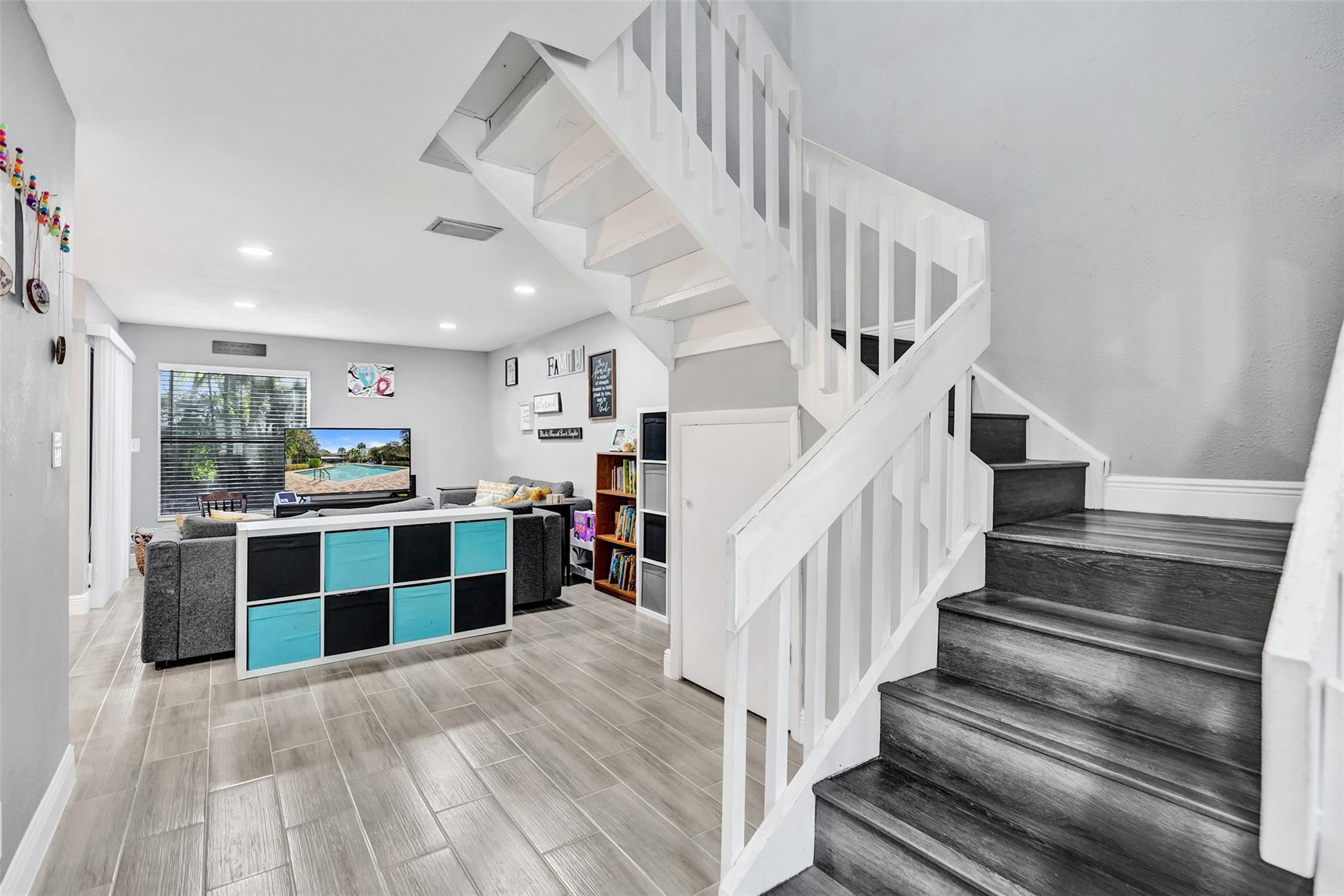 2255 NW 45th Avenue 565