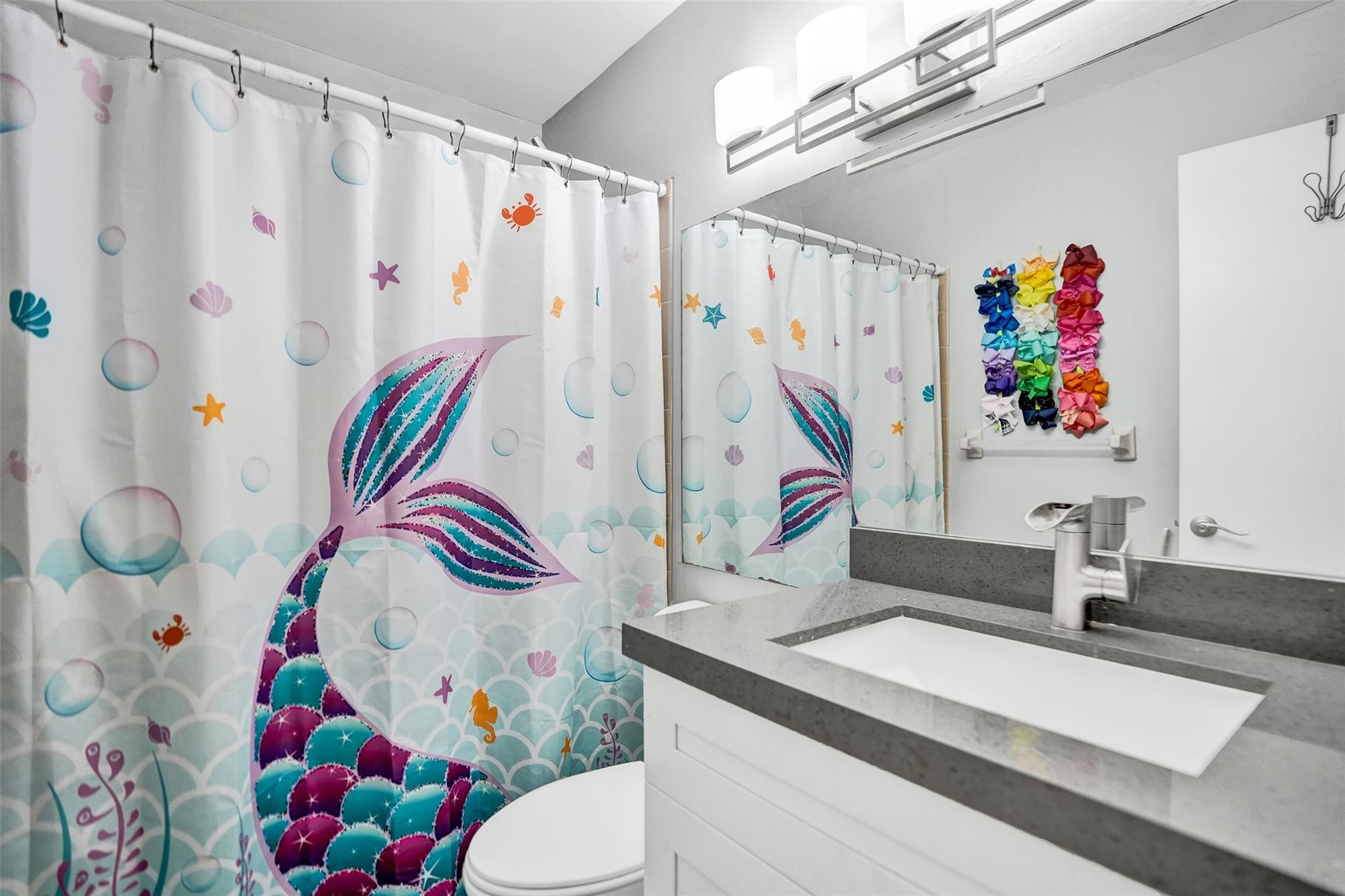 Golden Raintree 2 - Residential