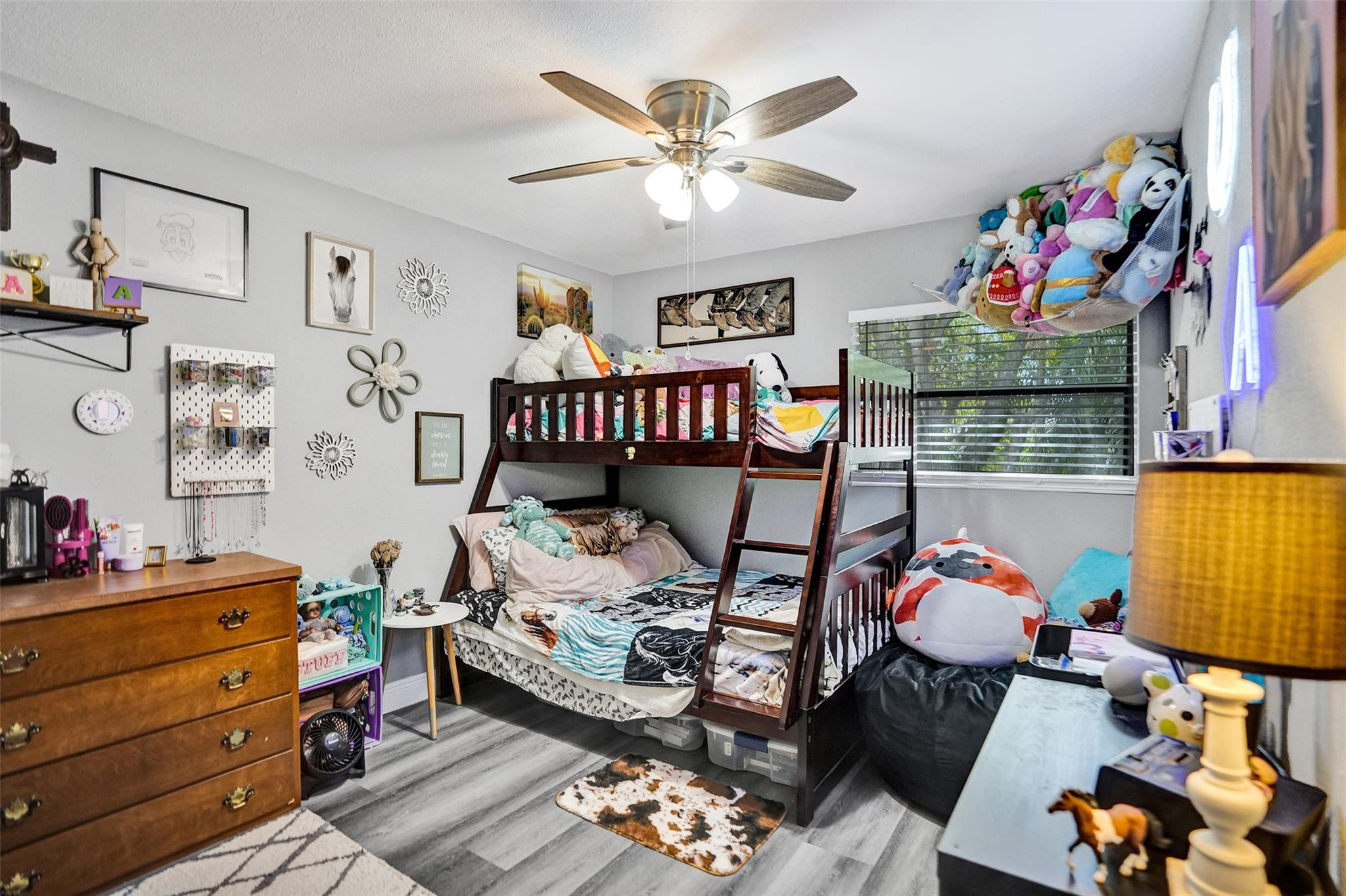 Golden Raintree 2 - Residential