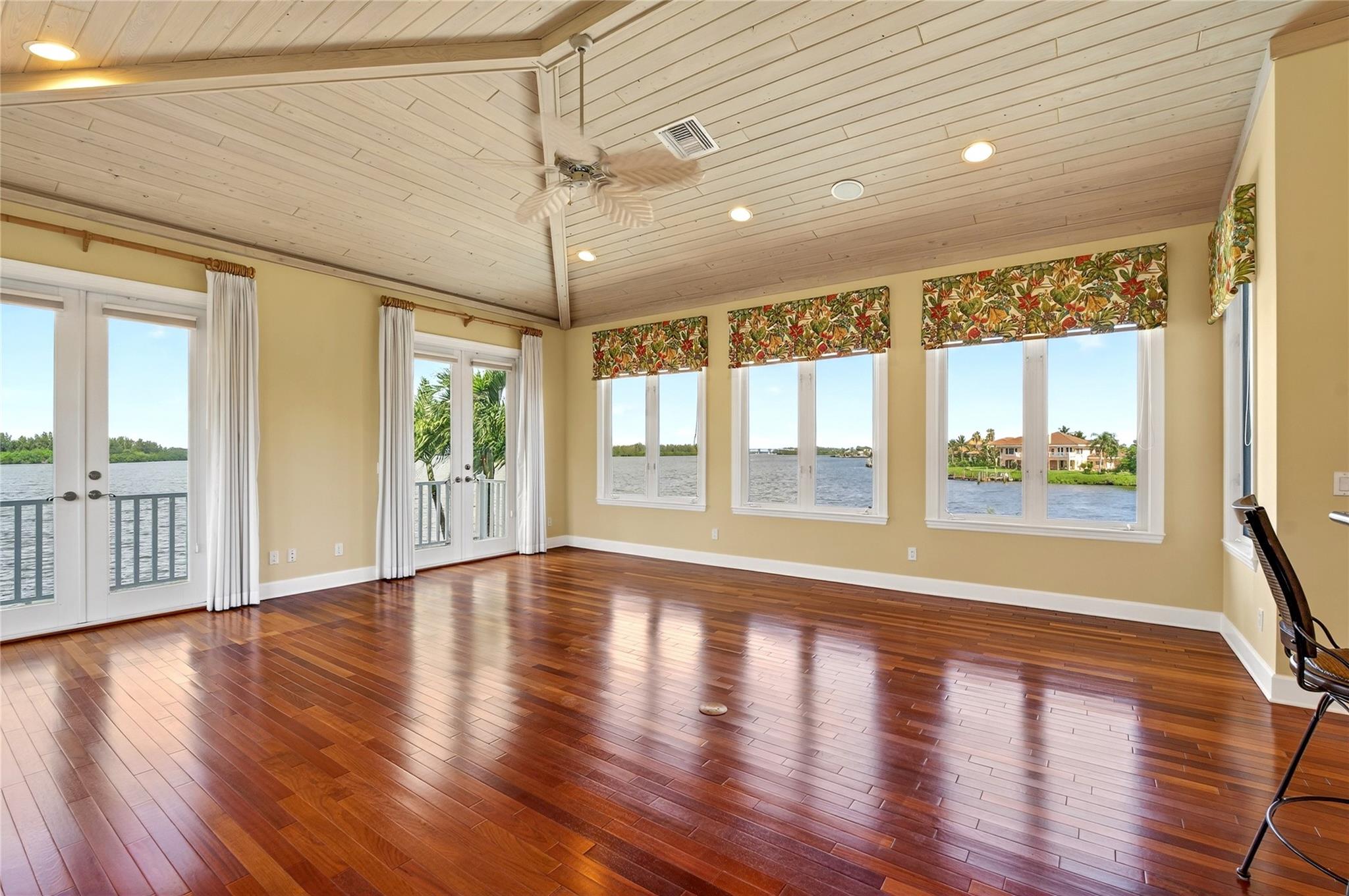 Pelican Cove - Residential
