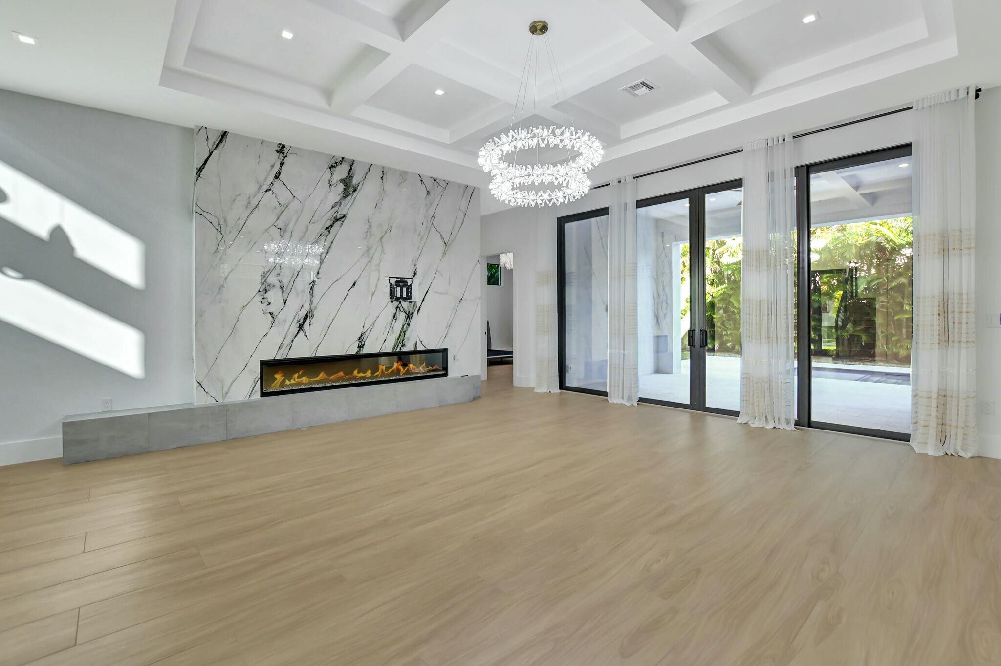 WHISEM UNIT B - Residential